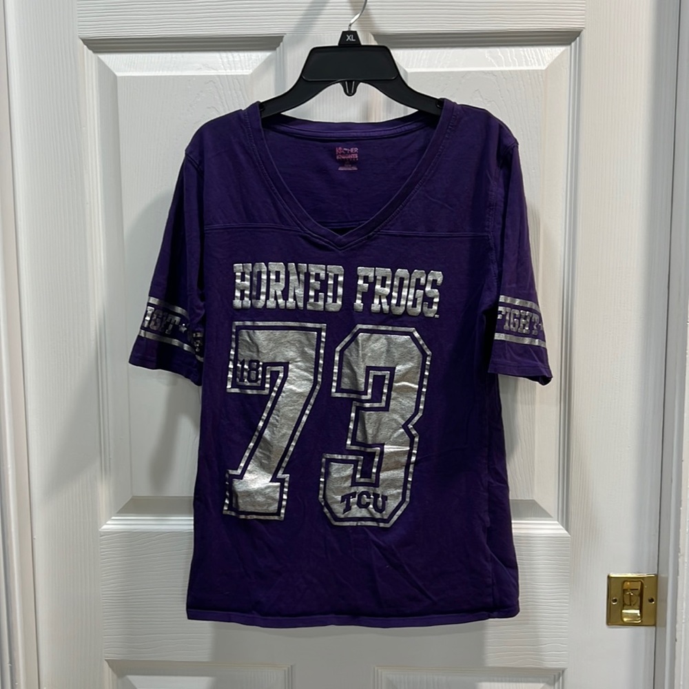 Super cute short sleeve, V-neck TCU horned frogs 1879 “go fight win” T-shirt